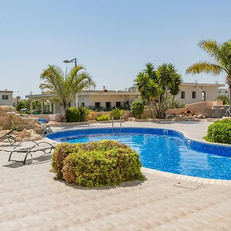 Sun Island Апартаменты *